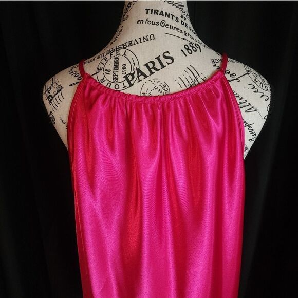 NWT Nicole Miller Solid Satin Tank - Picture 7 of 9